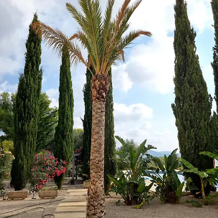 Villa Masia Cal Lloa